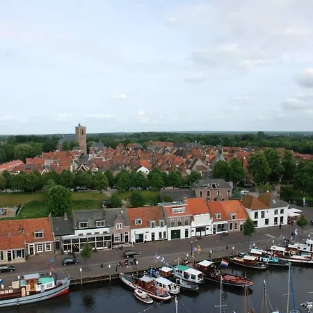 De Zwanebloem Couette-café Elburg