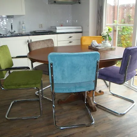 De Zwanebloem 3* Elburg